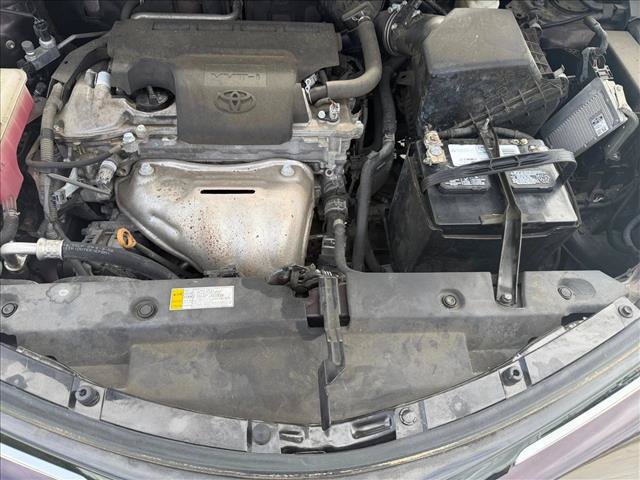 Used 2018 Toyota RAV4 XLE AWD/4WD image 17