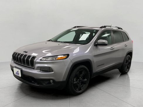 Used 2018 Jeep Cherokee Limited w/ High Altitude Package image 11