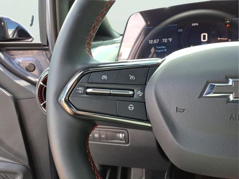 Used 2024 Chevrolet Equinox EV RS w/ Active Safety Package 3 FWD image 11