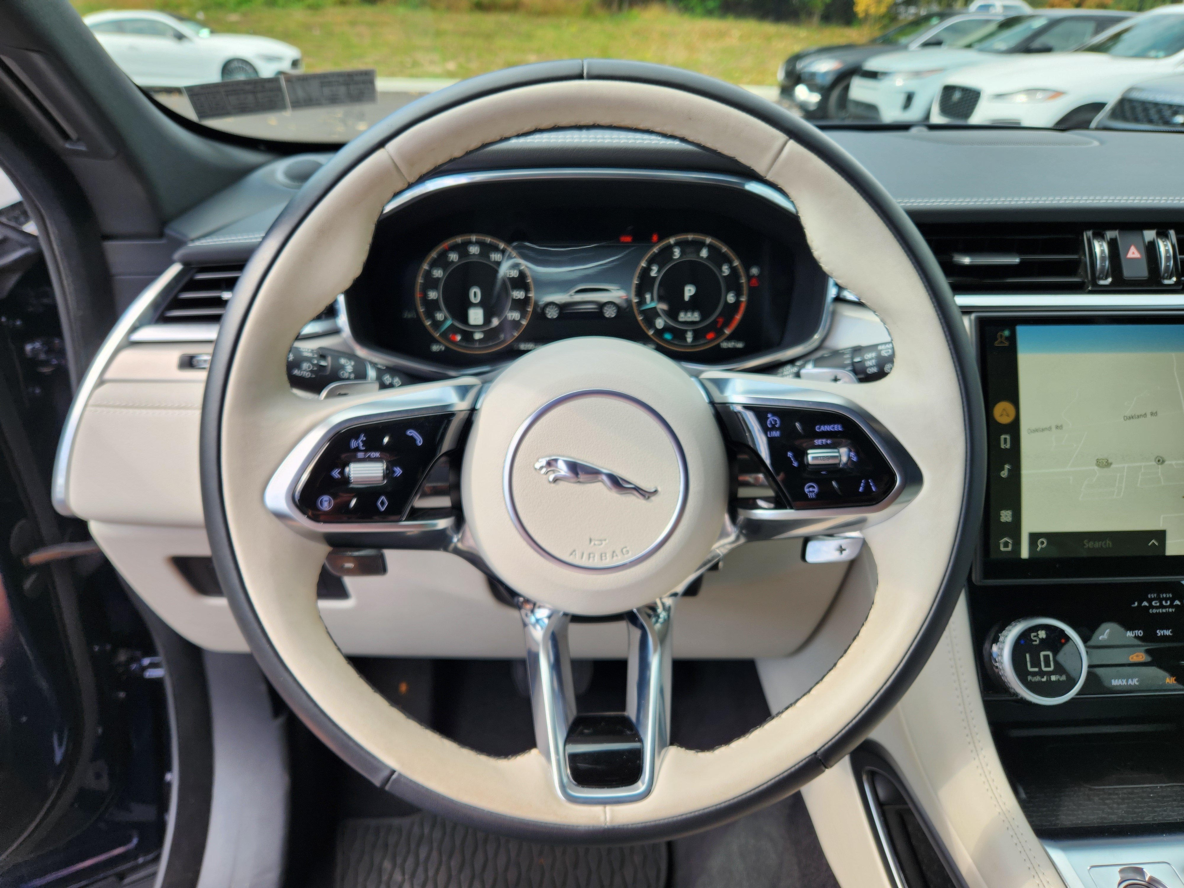Certified 2026 Jaguar F-PACE R-Dynamic S AWD/4WD image 18