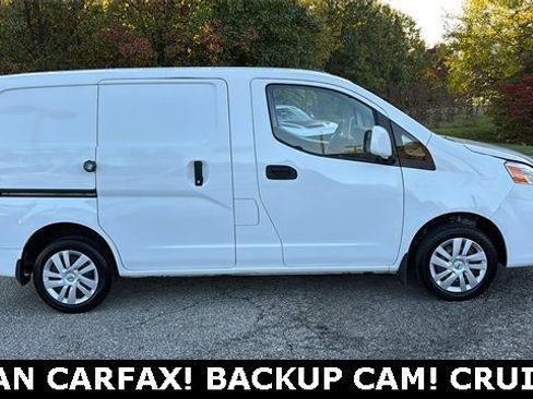 Used 2020 Nissan NV200 SV image 25