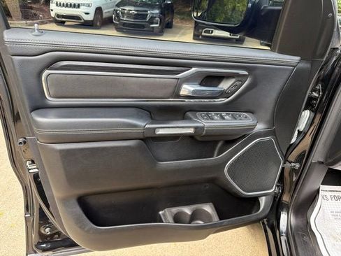 Used 2023 RAM 1500 Laramie AWD/4WD image 8