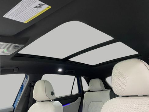 New 2026 Volkswagen Atlas Cross Sport SEL Premium R-Line image 33