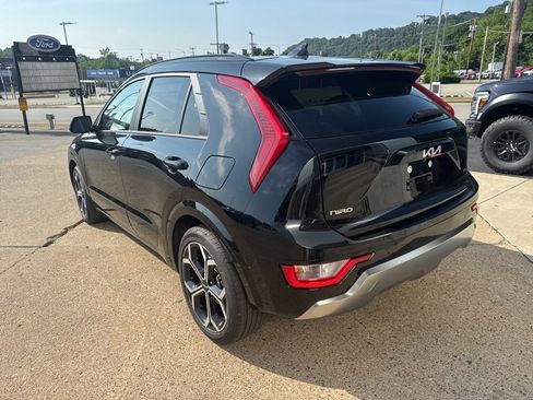 New 2025 Kia Niro EX Touring image 5