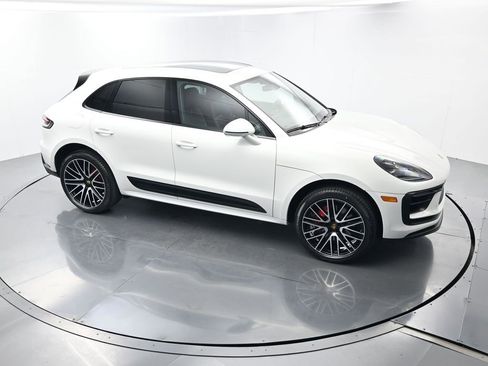 Certified 2023 Porsche Macan S image 44