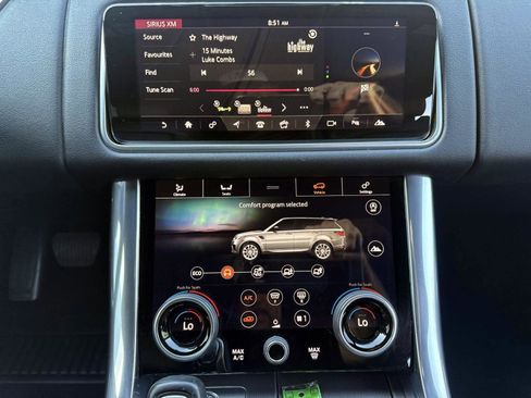 Used 2018 Land Rover Range Rover Sport HSE image 26