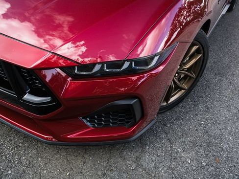 Used 2024 Ford Mustang GT Premium RWD image 7