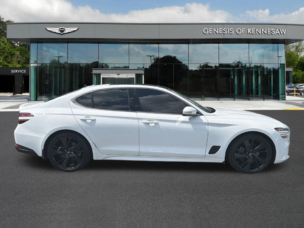 Used 2023 Genesis G70 2.0T w/ Sport Prestige Package RWD image 9