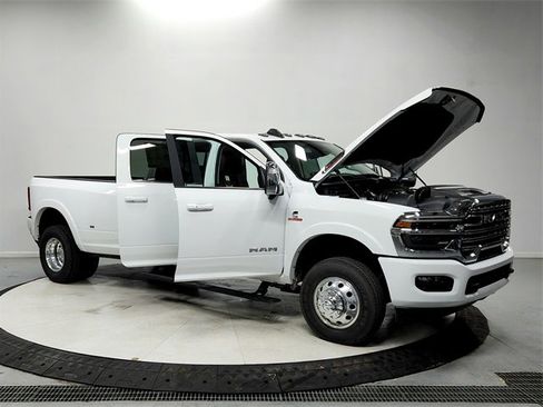 New 2026 RAM 3500 Longhorn image 9