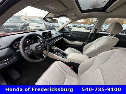 Certified 2023 Honda Accord EX image 18