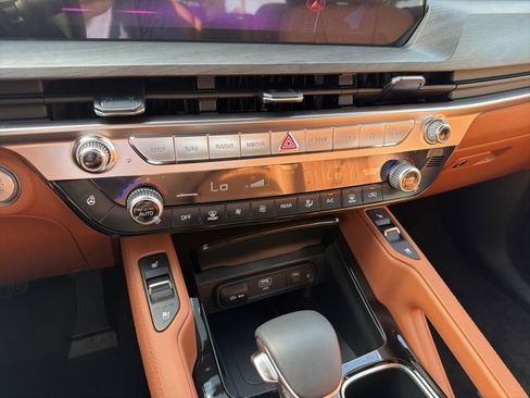 New 2025 Kia Telluride EX X-Line image 16