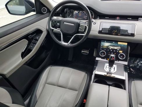 Used 2022 Land Rover Range Rover Evoque R-Dynamic S AWD/4WD image 17