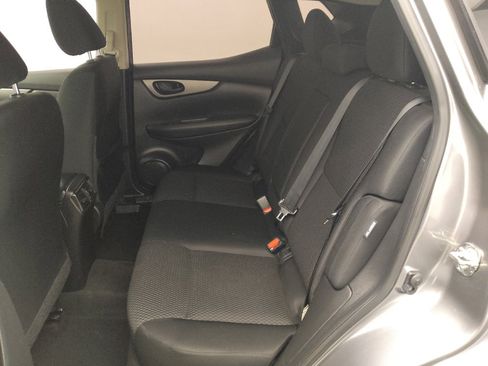 Used 2021 Nissan Rogue Sport S FWD image 18