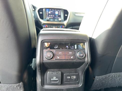 Used 2020 GMC Acadia Denali w/ Technology Package image 16