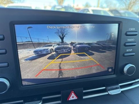 Used 2023 Hyundai Elantra SEL w/ Cargo Package image 15