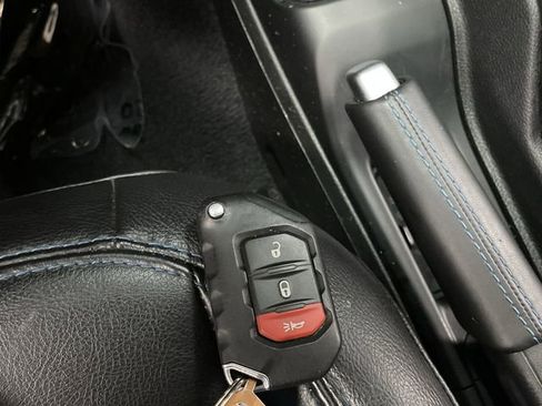 Used 2023 Jeep Wrangler Unlimited Rubicon 4xe image 27