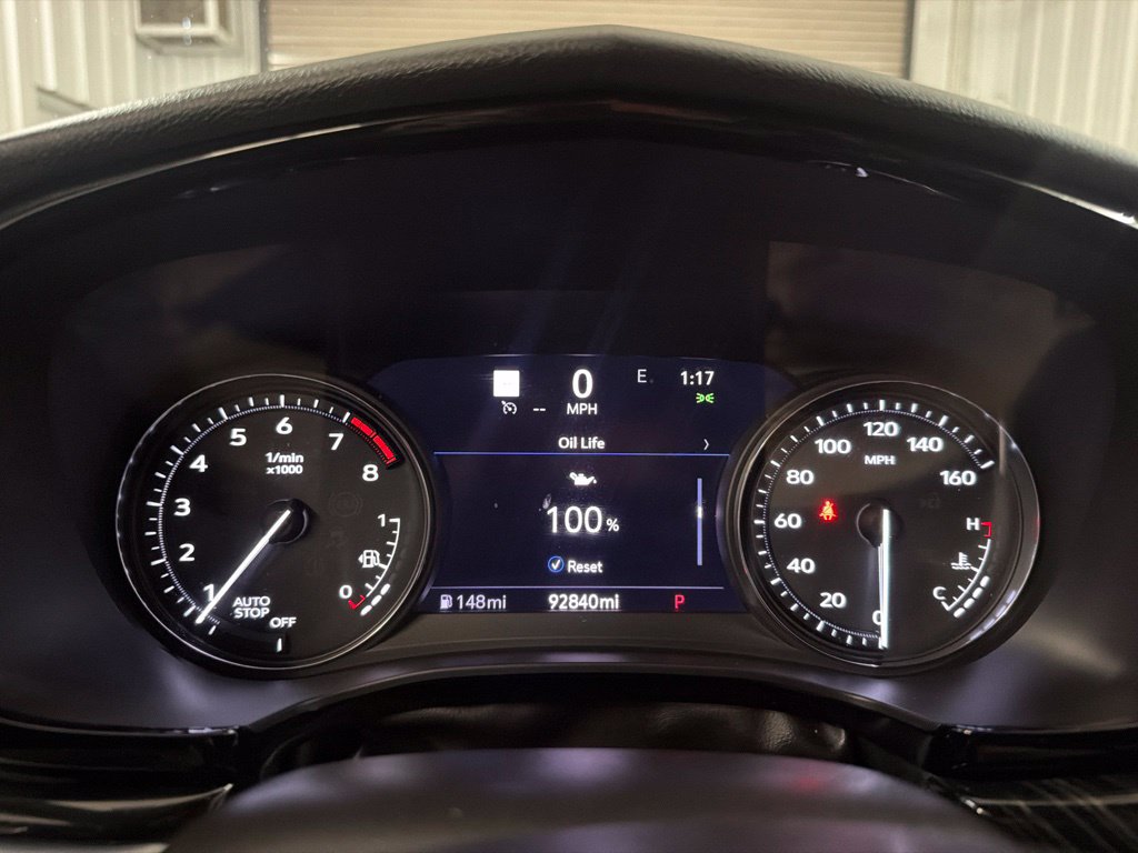 Used 2023 Cadillac XT6 Premium Luxury w/ Technology Package FWD image 28