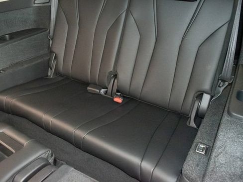 Used 2024 Acura MDX SH-AWD w/ Technology Package image 19