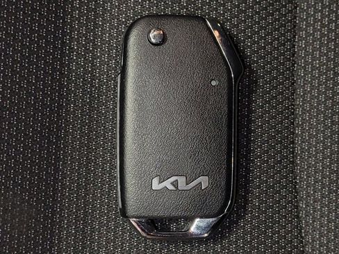Used 2023 Kia Forte LXS FWD image 32