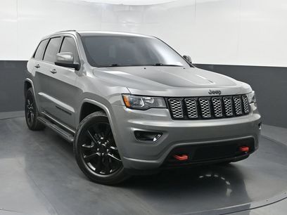 Used 2019 Jeep Grand Cherokee Altitude