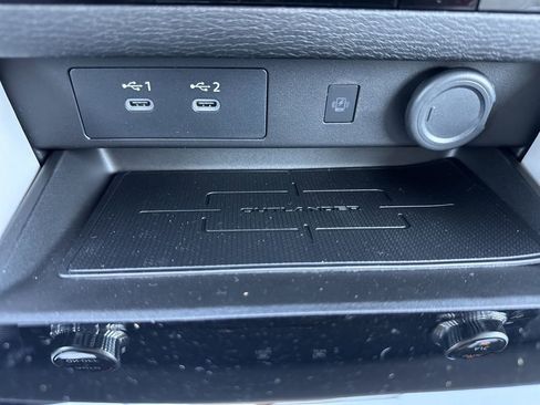 New 2026 Mitsubishi Outlander SEL FWD image 16