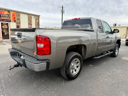 Used 2013 Chevrolet Silverado 1500 LS image 3