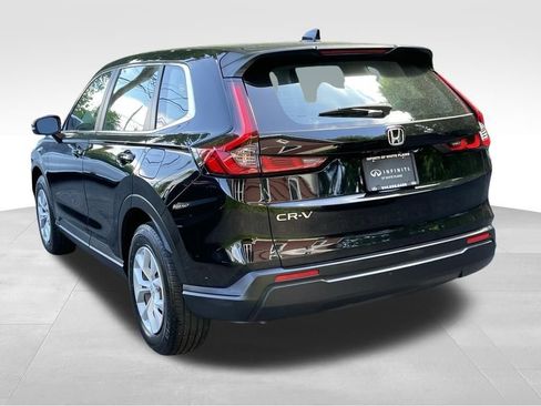 Used 2023 Honda CR-V LX image 5