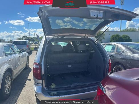 Used 2004 Dodge Grand Caravan SE w/ Popular Equipment Group FWD image 7