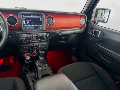 Used 2020 Jeep Wrangler Unlimited Rubicon AWD/4WD image 22