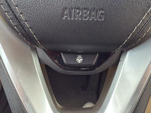 Used 2017 BMW 530i xDrive image 13