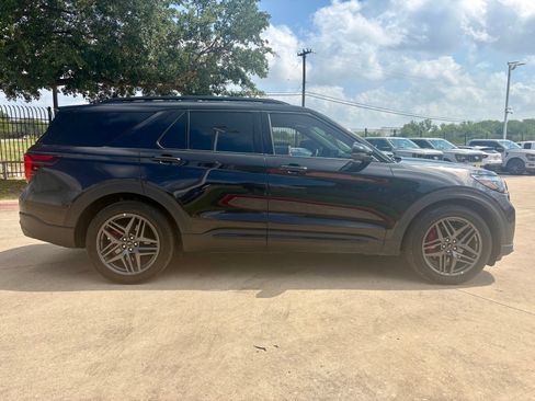 Used 2026 Ford Explorer ST w/ Sun And Sound Package AWD/4WD image 2