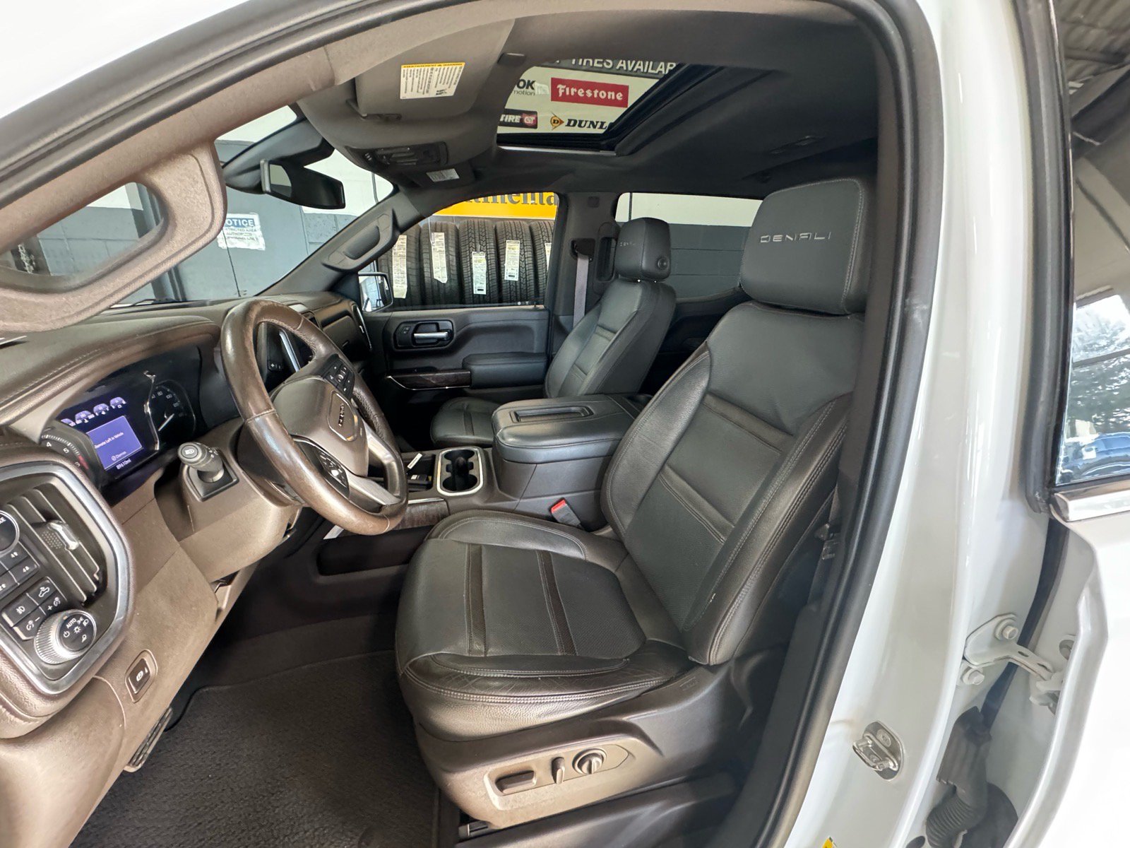 Used 2020 GMC Sierra 1500 Denali w/ Driver Alert Package II AWD/4WD image 22