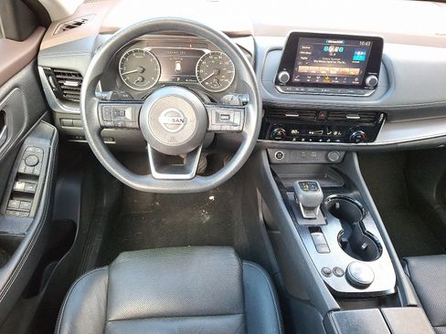 Used 2021 Nissan Rogue SV AWD/4WD image 12