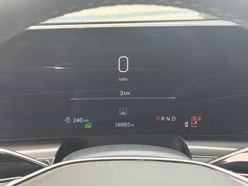 Certified 2024 Cadillac Lyriq Tech w/ Driver Assist Package AWD/4WD image 27