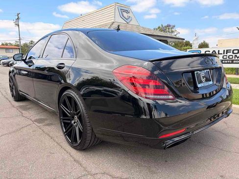 Used 2020 Mercedes-Benz S 450 Sedan image 4