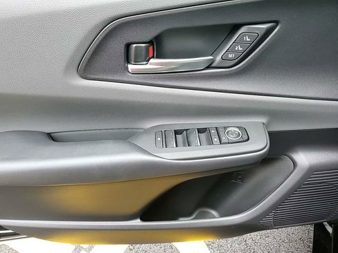 Used 2024 Toyota Prius Limited w/ Limited Premium Package image 20