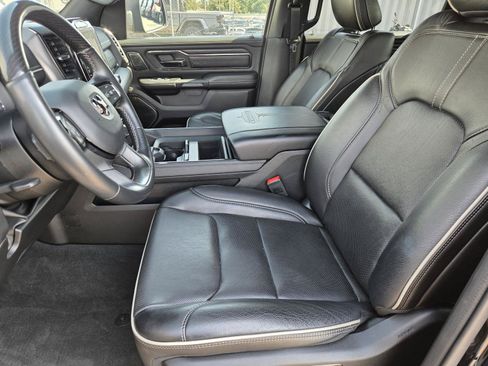 Used 2022 RAM 1500 Limited AWD/4WD image 23