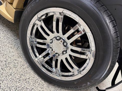 Used 2014 GMC Savana 1500 image 50