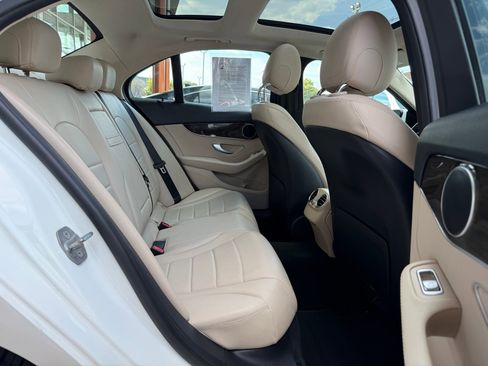 Used 2017 Mercedes-Benz C 300 4MATIC Sedan image 20