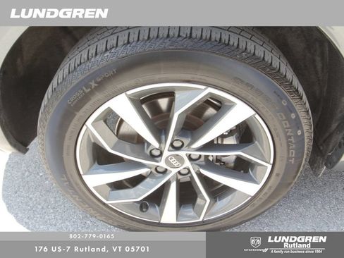 Used 2024 Audi Q5 2.0T Premium AWD/4WD image 14