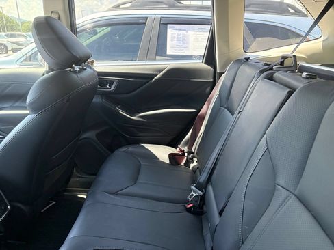 Used 2019 Subaru Forester Touring w/ Popular Package #3 AWD/4WD image 9
