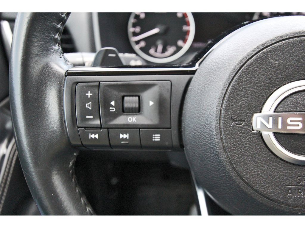 Used 2023 Nissan Rogue SV w/ SV Premium B Package AWD/4WD image 13