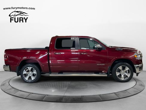 Used 2022 RAM 1500 Laramie AWD/4WD image 3