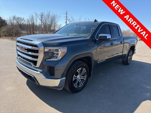 Used 2020 GMC Sierra 1500 SLE w/ SLE Value Package image 7