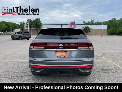 Used 2025 Volkswagen Atlas Cross Sport SE w/ Panoramic Sunroof Package AWD/4WD image 6