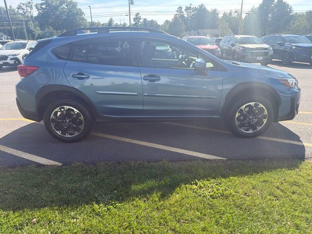 Used 2023 Subaru Crosstrek 2.0i Premium AWD/4WD image 4