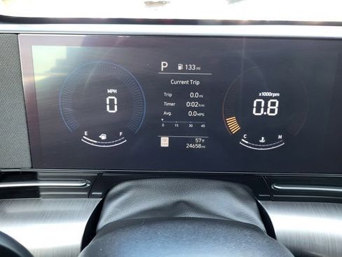 Used 2024 Hyundai Kona SEL image 13