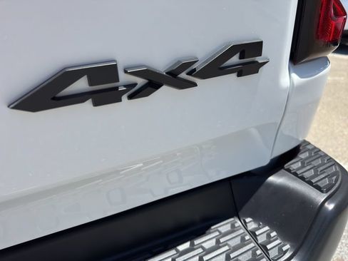 Used 2025 RAM 1500 Tradesman AWD/4WD image 23