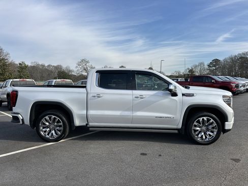 Certified 2023 GMC Sierra 1500 Denali w/ Denali Reserve Package image 5