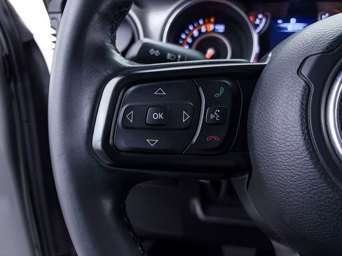 Used 2022 Jeep Wrangler Unlimited Sport image 27